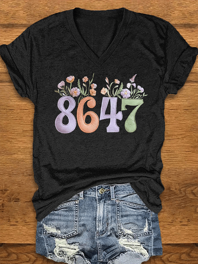 🔥Buy 3 Get 15% Off🔥Women's 8647 Floral Print T-Shirt