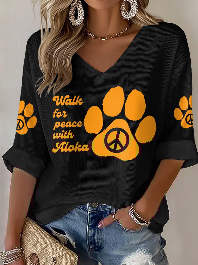 V-Neck Retro Walk For Peace Like Aloka Print T-Shirt