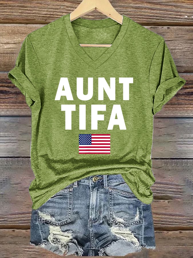 🔥Buy 3 Get 15% Off🔥V-Neck Retro I Am Aunt Tifa Print T-Shirt