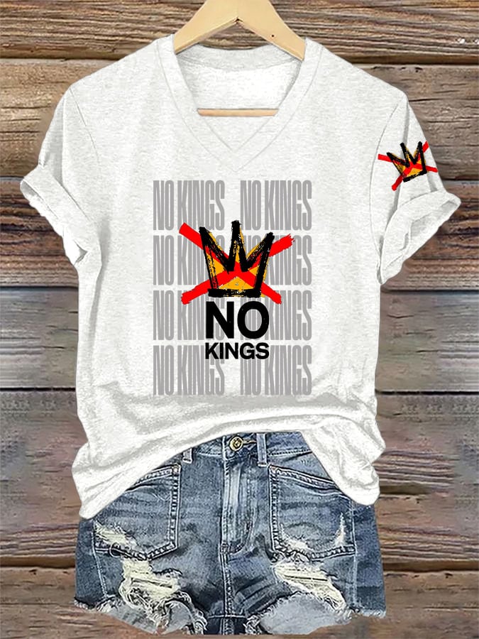 🔥Buy 3 Get 15% Off V-Neck Retro No Kings In America Print T-Shirt