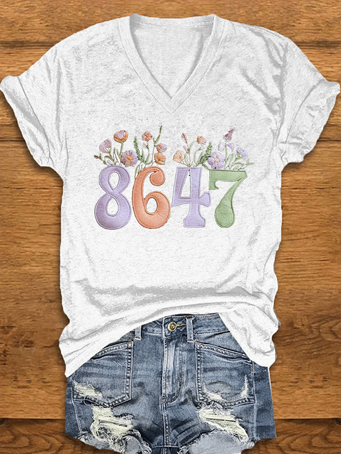 🔥Buy 3 Get 15% Off🔥Women's 8647 Floral Print T-Shirt