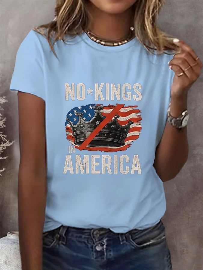 No Kings In America Print  T-shirt