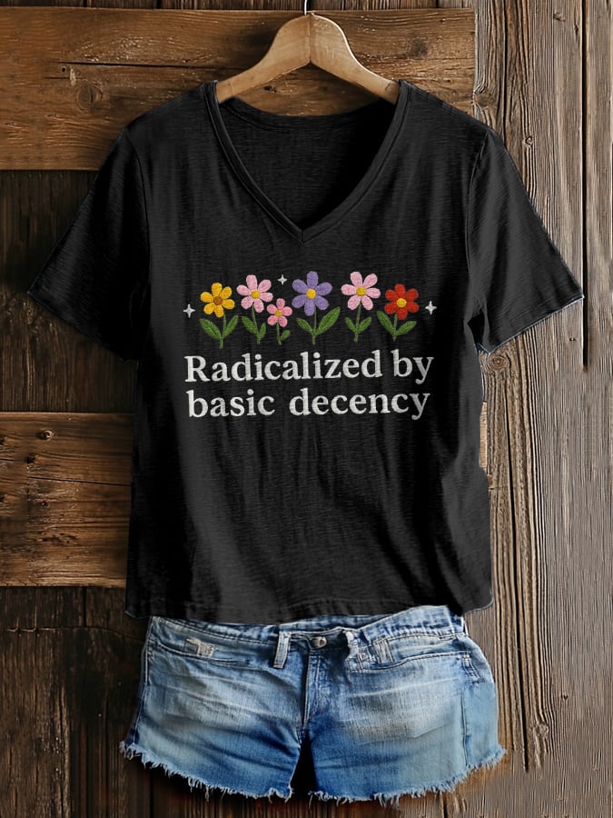 🔥Buy 3 Get 15% Off🔥Women's FDT Print V-Neck T-Shirt