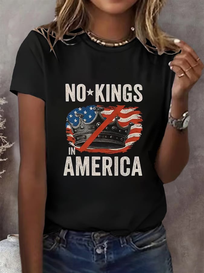 No Kings In America Print  T-shirt