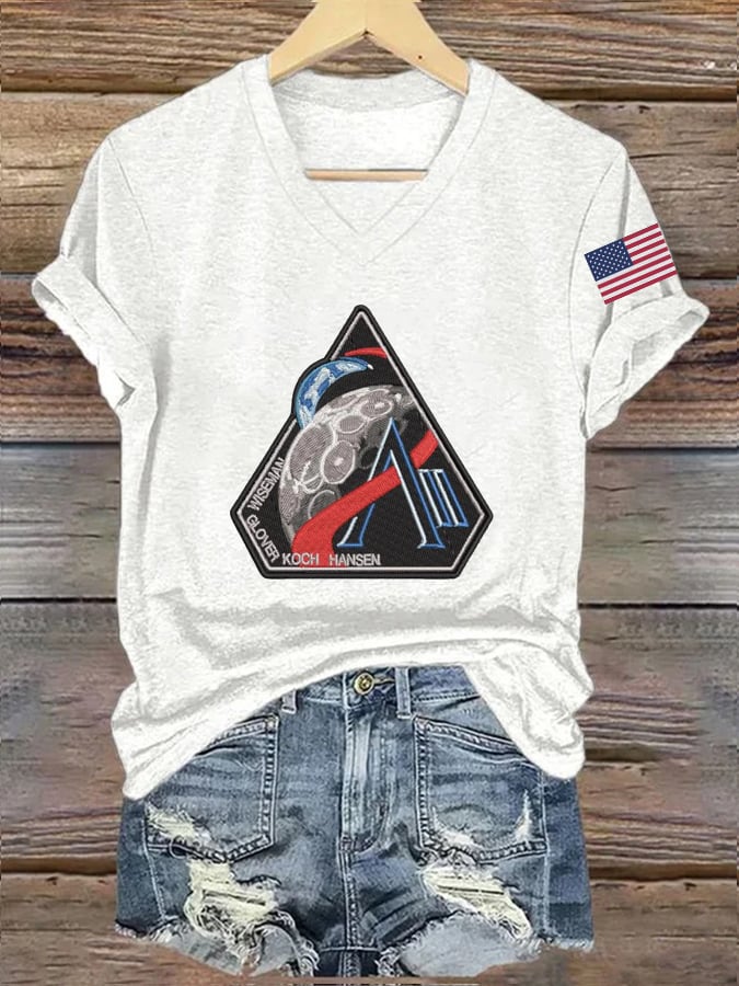 Artemis II Space Mission T-Shirt