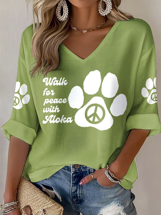 V-Neck Retro Walk For Peace Like Aloka Print T-Shirt